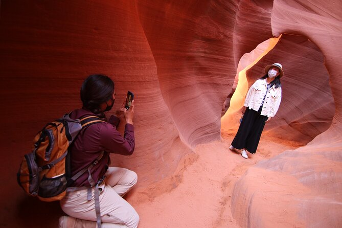 Lower Antelope Canyon Hiking Tour - Lower Antelope Canyon in 1 Hour: What You’re Really Buying