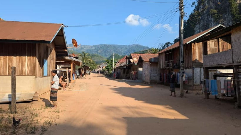 Luang Prabang to Nong Khiaw: River Cruise, Hike & Waterfall - Waterfall hike: 100 Waterfalls in rainy season, Tad Mok the rest of the year