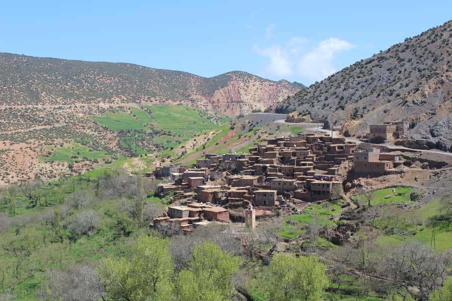 Marrakech: Atlas Mountains Summit Day Trek 2700m - Imlil valley walking: villages, pine shade, and how the route really feels