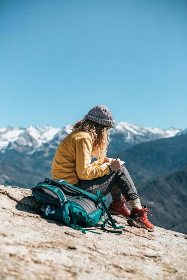 Marrakech: Tedli Summit Atlas Mountains Day Hike & Lunch - Lunch, mint tea, and harira: the food plan that keeps the day from feeling touristy