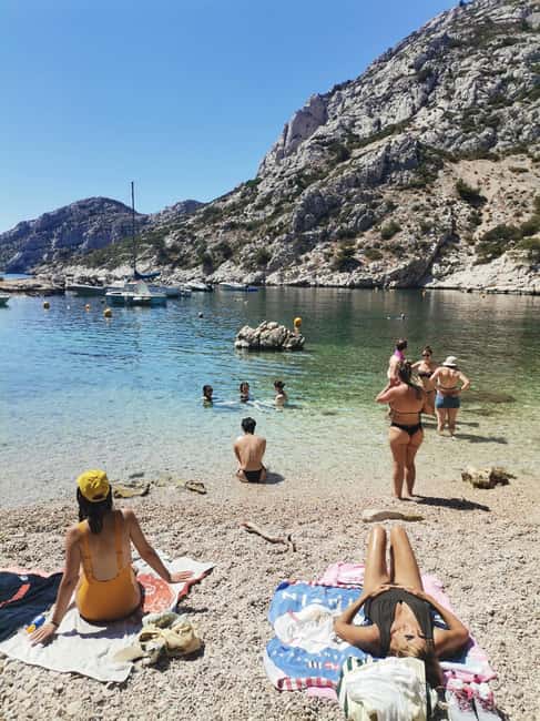 Marseille: Calanques National Park Guided Hike with Picnic - The guide does more than lead: plants, history, and real safety