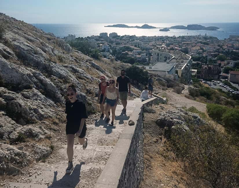 Marseille: Urban Hiking Tour with a Local Guide - The anse sequence: Malmousque and La Fausse Monnaie