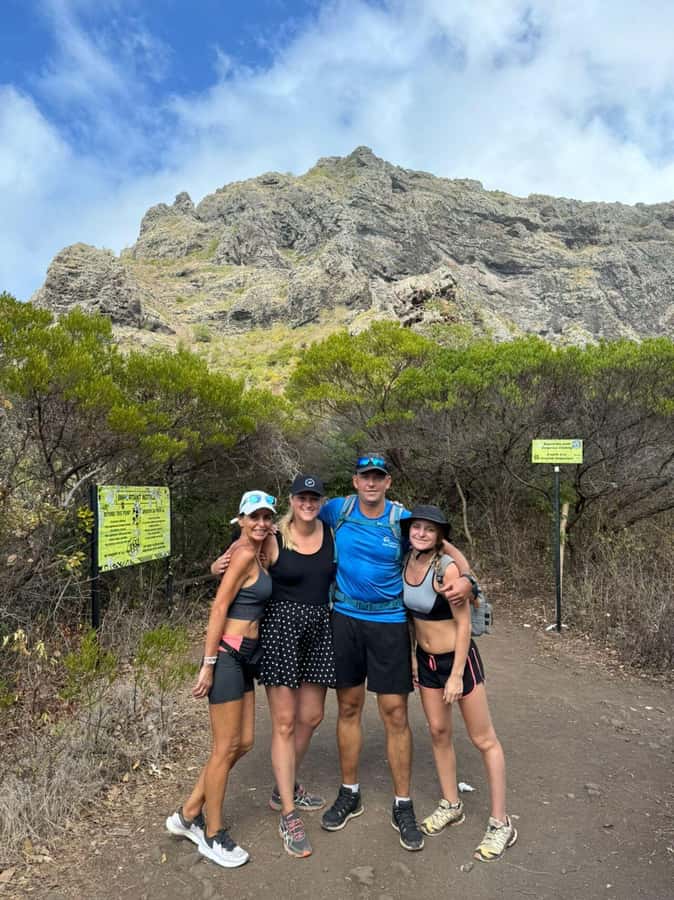 Mauritius: Le Morne Brabant Hike with Historical Immersion - Summit Payoff: Peace, Cold Juice, and a Photo Plan That Works
