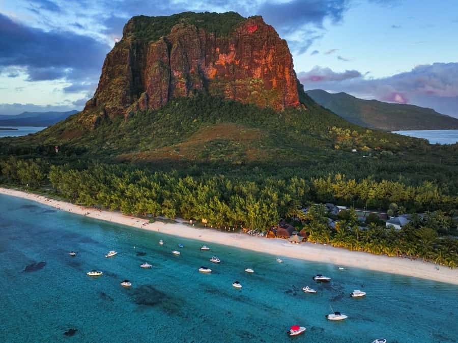 Mauritius: Le Morne Brabant Hike with Historical Immersion - Weather, Timing, and How to Avoid a Crummy Day
