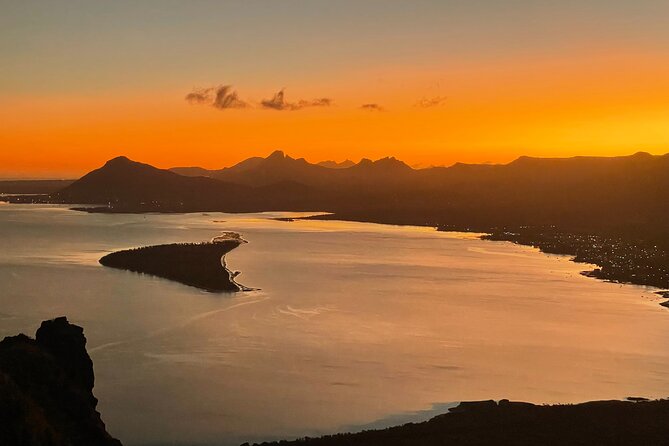 Mauritius: Le Morne: Intimate Hike Away from the Crowd - Descent With Nature Stops: Learning Without Turning It Into a Class