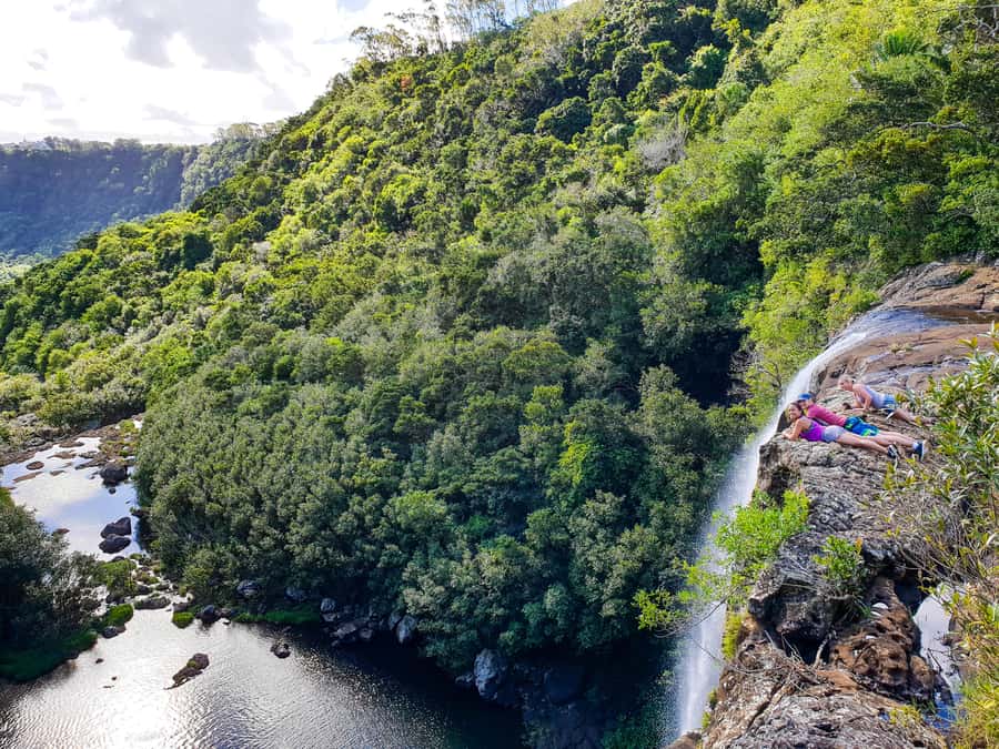 Mauritius: Tamarind Falls Highlights 3-Hour Hiking Trip - Group size, guide styles, and what English or French sounds like