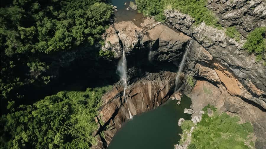 Mauritius: Tamarind Falls Highlights 3-Hour Hiking Trip - What you’re really signing up for: 3 hours of canyon effort