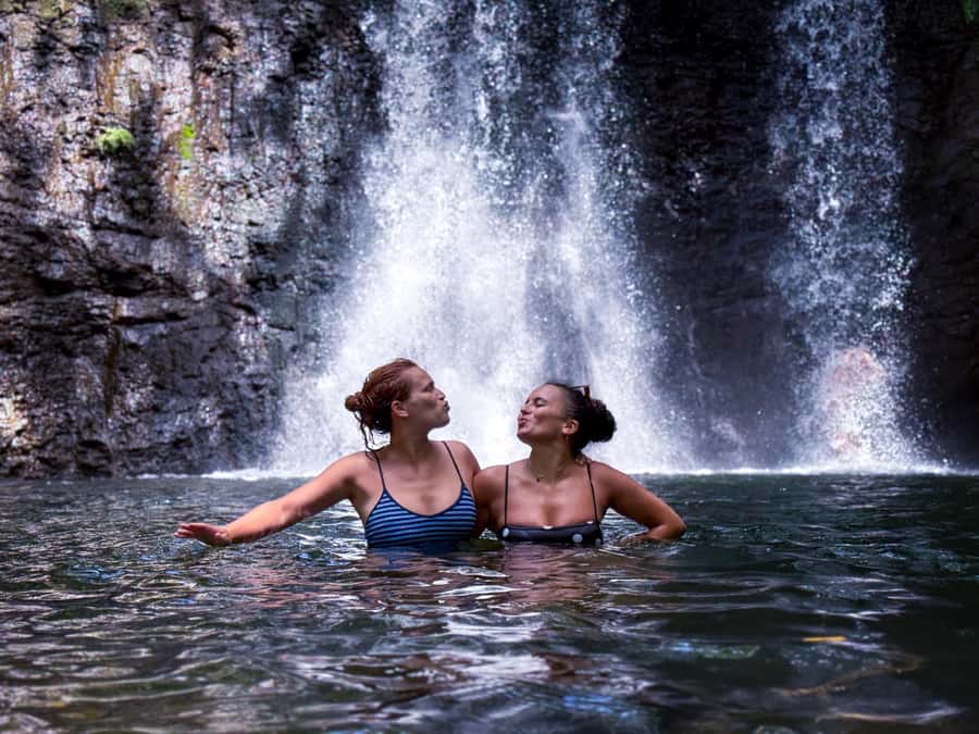 Mauritius: The Wild South Hiking Tour with a Guide - La Roche Qui Pleure: Weeping Rock and cliffside wave drama
