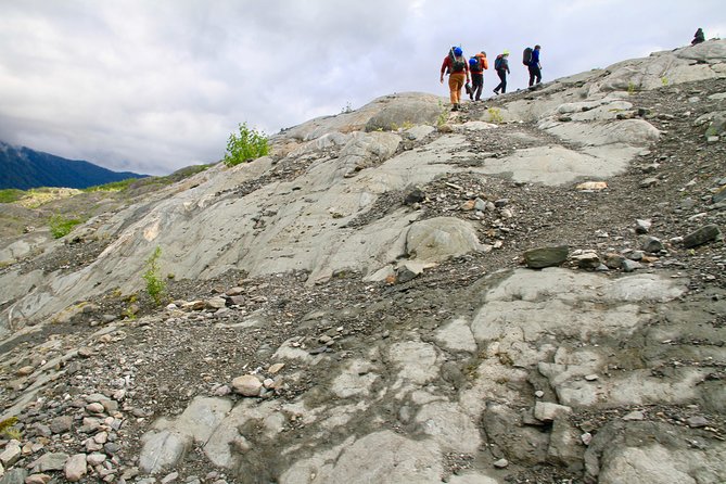 Mendenhall Glacier Guided Hike Juneau - Juneau logistics made easy: pickup, timing, and where to meet