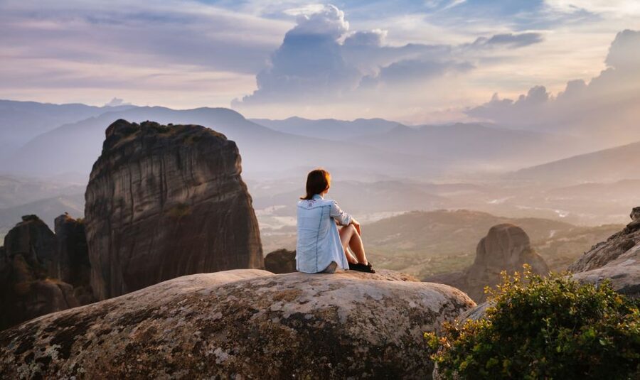 Meteora: Hiking Tour with Local Guide and Monastery Visit - Who this tour suits best (and who should skip it)