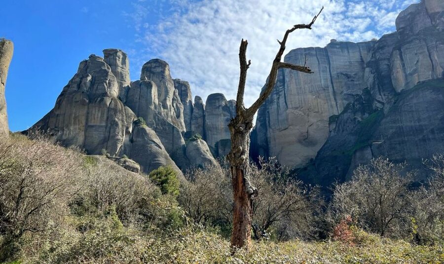 Meteora: Sunset Hike to Secret Caves - Small group energy and guide quality: what you’ll actually feel on the walk