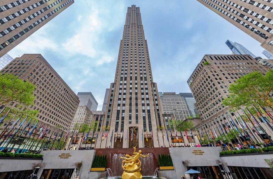 Midtown Manhattan Guided Tour w/ SUMMIT One Vanderbilt Entry - How the guides keep Midtown from turning into chaos