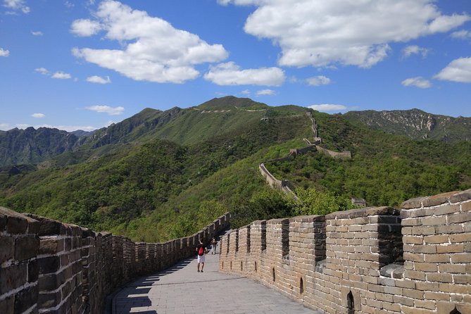 Mini Group: Half-Day Great Wall at Mutianyu Hiking Tour - The Small-Group Advantage: Pace, Photos, and Real Attention