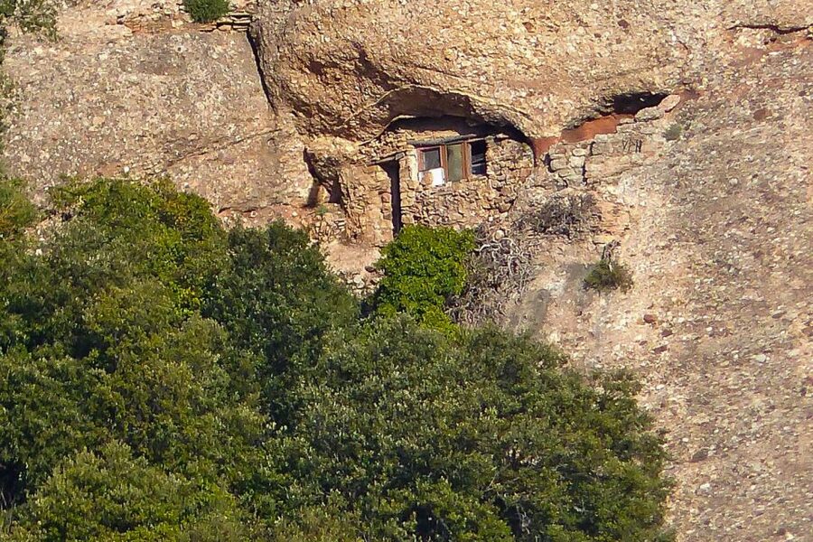 Montserrat: 6-Hour Tour with a Choice of 3 Levels of Hiking - The views across Catalonia are the payoff
