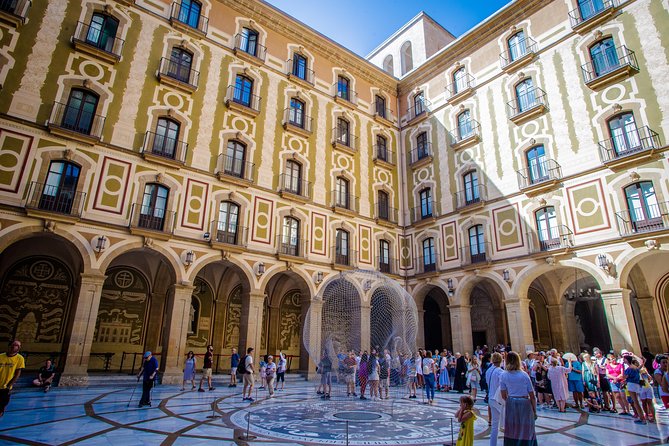 Montserrat Half Day Afternoon Tour from Barcelona - The Black Madonna: how to plan the tickets without losing your morning