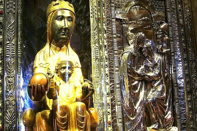 Montserrat Monastery with Easy Hike & Sitges Tour from Barcelona - The Sitges old-town walk: maritime promenade to major churches
