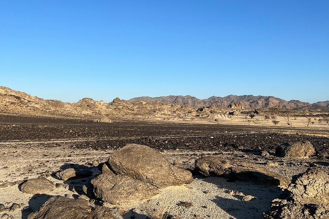 Moon Mountain Hike from Jeddah City - Who should book this Moon Mountain hike?
