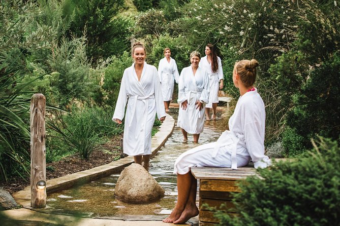 Mornington Peninsula Hike and Hot Springs Day Tour - 8 people max - Food and tea breaks that actually help you hike