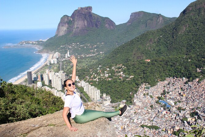 Morro Dois Irmãos Hikking + Vidigal Favela Tour - Where you start: Praça do Vidigal and planning your morning