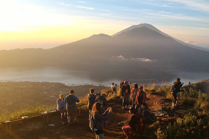 Mount Batur Sunrise Hike and Hidden Waterfall - Kanto Lampo vs. Tibumana: Pick Your Waterfall Swim