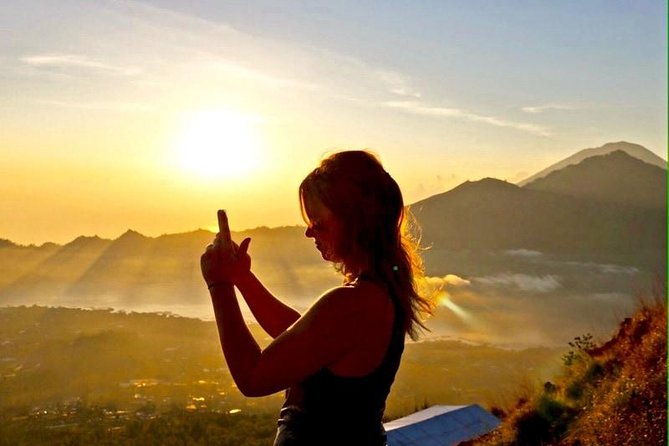 Mount Batur Sunrise Hike with Breakfast - Summit time: sunrise viewing + volcanic-steam breakfast