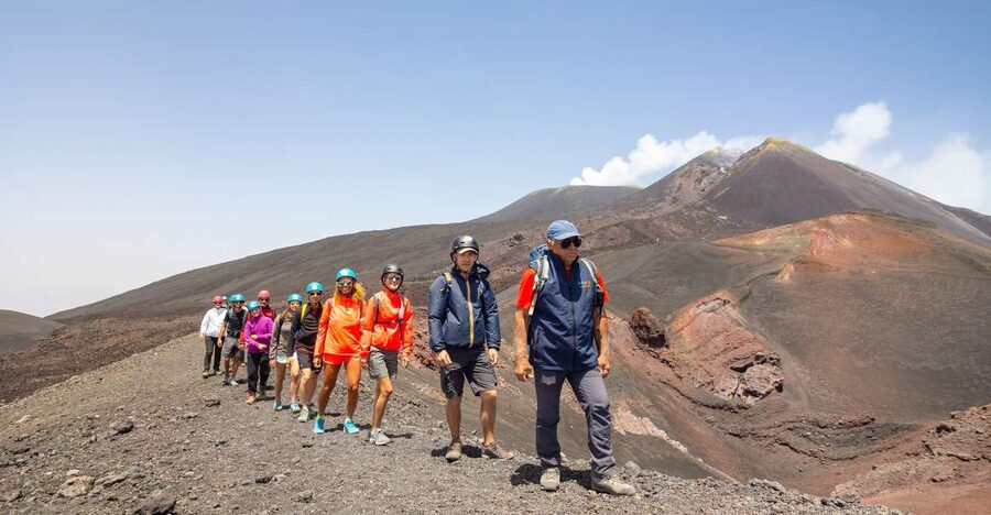 Mount Etna: Summit Guided Hiking Tour up to 3,400 m - Guided walking: why the guides make the difference
