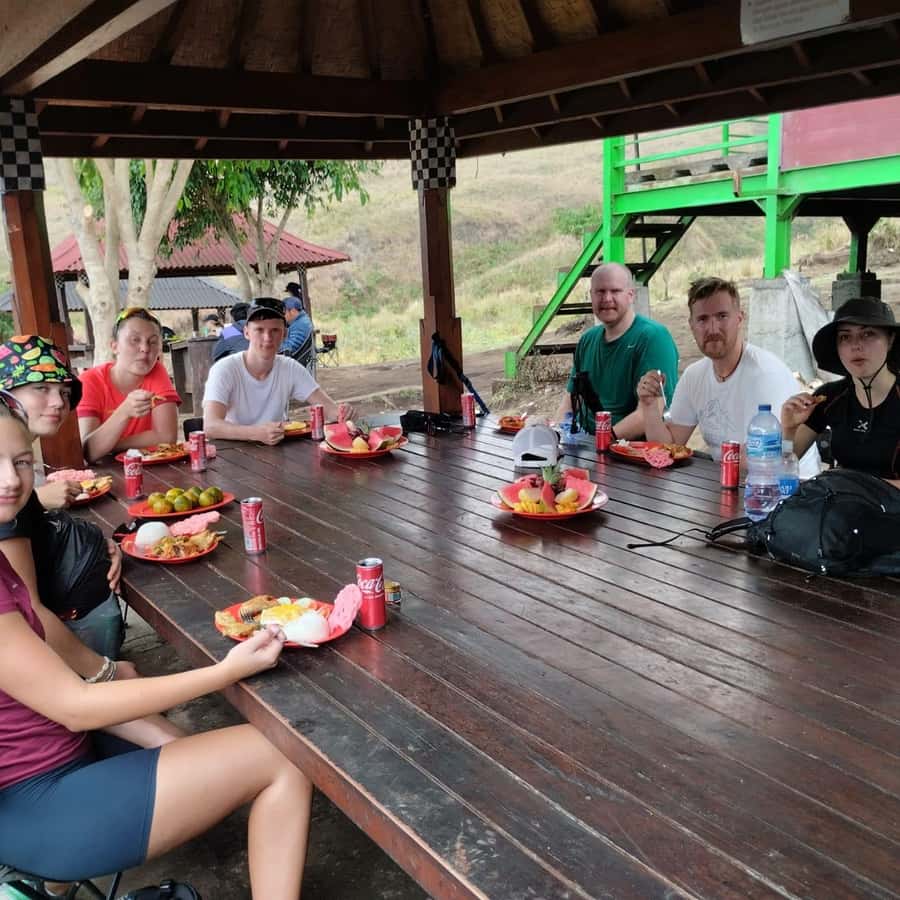 Mount Rinjani: 2-day 1-night Guided Summit Trek with Meals - Getting to the Start: Senaru Pickup and a Small-Group Pace