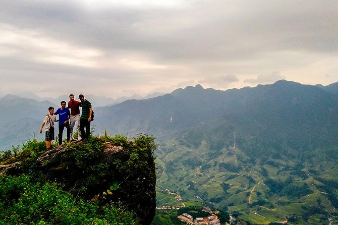 Mountain views & Rice Terraced Fields Hiking – 2D 1N - Giang Ta Chai Village and the waterfall moment