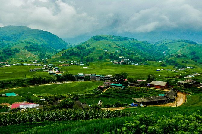 Mountain views & Rice Terraced Fields Hiking – 2D 1N - Ta Van Village at the end: where Giay and Black Hmong meet in the view