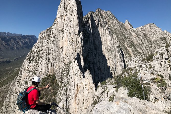 Nido de los Aguiluchos, Monterrey: Hiking + Rock Climbing + 3 Rappels - Views you earn: why the early start matters