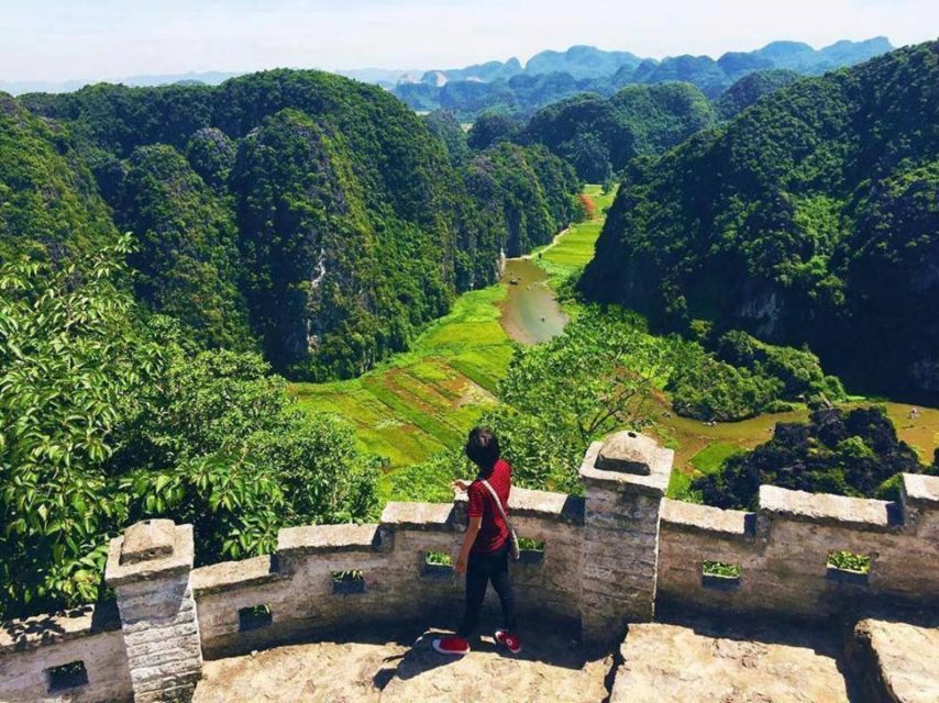 Ninh Binh: Hoa Lu, Trang An and Mua Caves Hiking Day Trip - Comfort and logistics: bumpy roads, timing, and what to pack