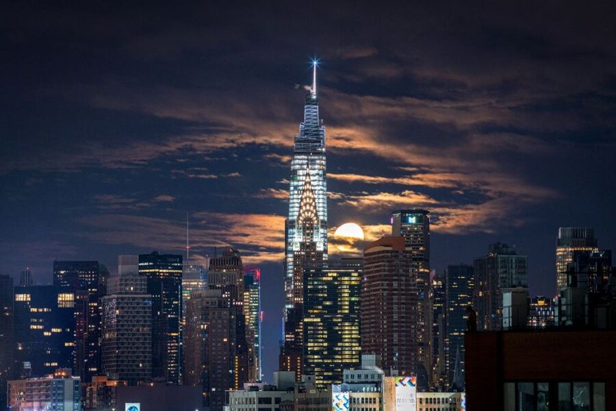 NYC: SUMMIT One Vanderbilt Experience Ticket - The 93rd-floor outdoor terrace: the view you came for