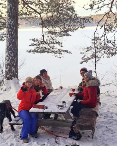 Oslo: Scenic Forest Hike with Dog & Local Guide - From Kolbotn to the forest edge: the setup that makes the day easy