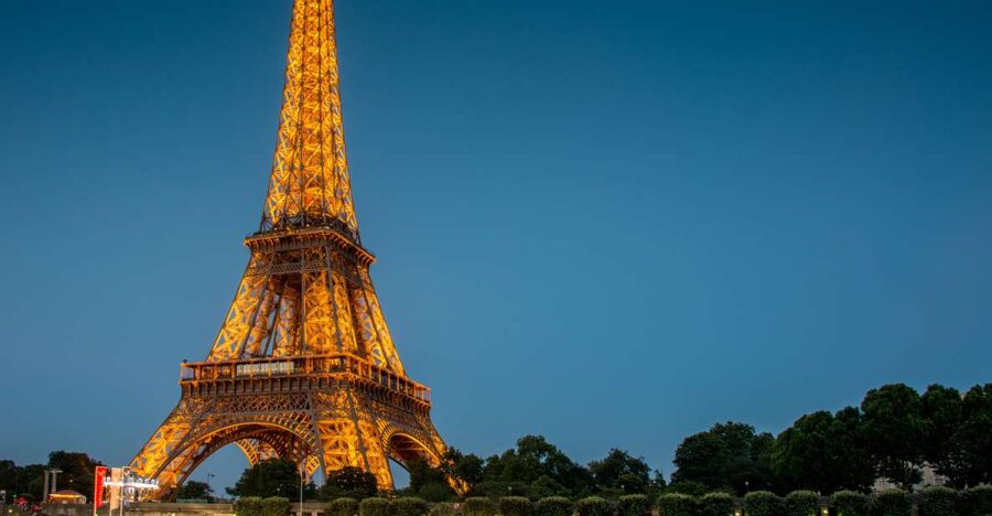 Paris: City Tour by Bus with Eiffel Tower & Optional Summit - Key Highlights You’ll Actually Notice