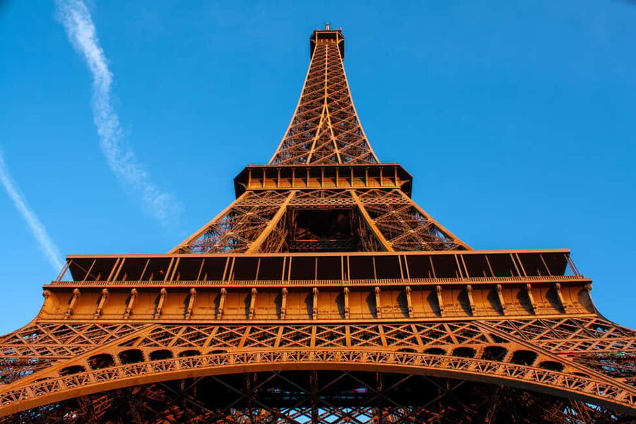 Paris: Eiffel Tower Fully Guided Tour with Summit Option - Meeting at Avenue Elisée Reclus: Why the start matters