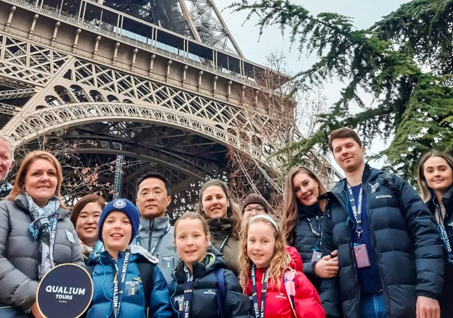 Paris: Eiffel Tower Tour with Summit or 2nd Floor Access - The guide: humor, stories, and photo help in real time