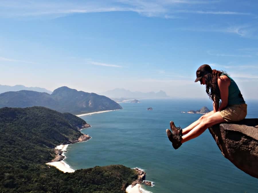 Pedra do Telégrafo Hike and Beach Full-Day Tour - Guide quality: why the best days feel paced, not pressured