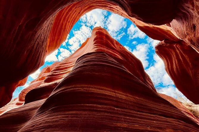 Peekaboo Slot Canyon Tour UTV and Hiking Adventure (Private) - Getting to Peek-A-Boo the fun way: the UTV ride and why it matters