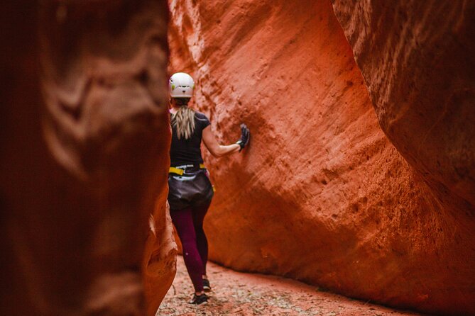 Peekaboo Slot Canyon UTV and Hiking Adventure - Key points before you go