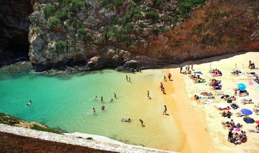 Peniche: Berlengas Island Trip, Hiking and Cave Tour - Hiking the Fortress Area: Stairs With a View (and Why It’s Worth It)