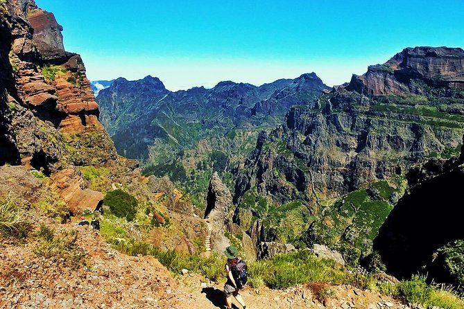 Pico do Areeiro to Pico Ruivo (PR 1) - Hiking Tour in Madeira - Weather rules: when the tour changes or cancels
