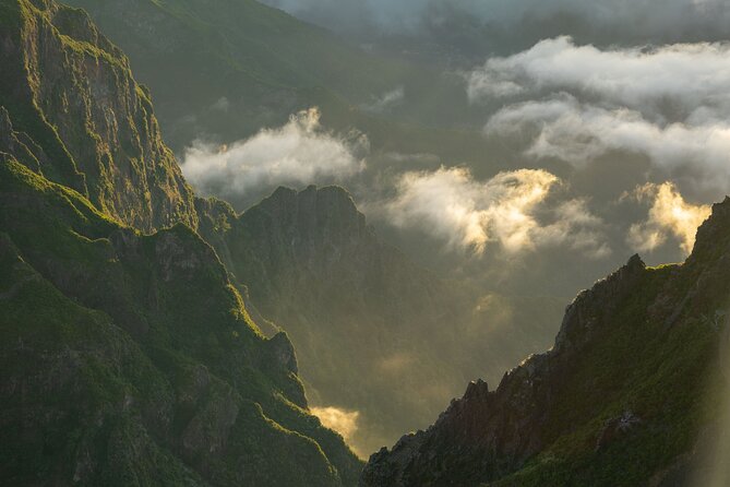 PR1 Pico do Arieiro Self-Guided Hiking Transfer (Morning slot) - Timing and logistics: your 8:00 am pickup plan