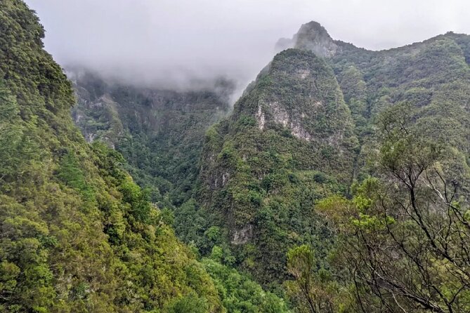 PR9 Caldeirão Verde Queimadas Levada Self-Guided Hiking Transfer - Price and the value check: what you pay for, and what you still need to budget