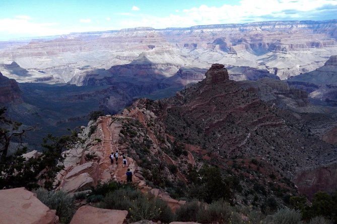 Private Grand Canyon Full Day Hike - Pickup and transfers that save your morning (and your energy)