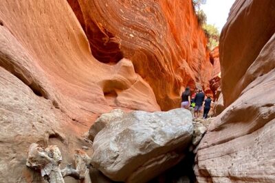 Private Guided Hike through Peekaboo Slot Canyon - Meeting in Kanab and getting to the canyon