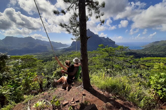 Private Half-Day Hike in the Opunohu Valley in Moorea - Key moments that make this hike worth your time