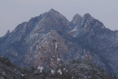 Private Hiking tour to Bukhansan Peak(Baegundae: 836.5m) with Mountain Expert - Custom Route Planning Inside Bukhansan National Park