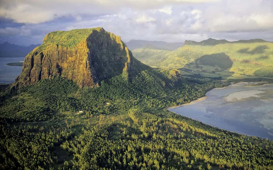PRIVATE LeMorne Mountain Picturesque Hike-UNESCO Recognised - Meeting Point, Timing, and Getting There Without Stress
