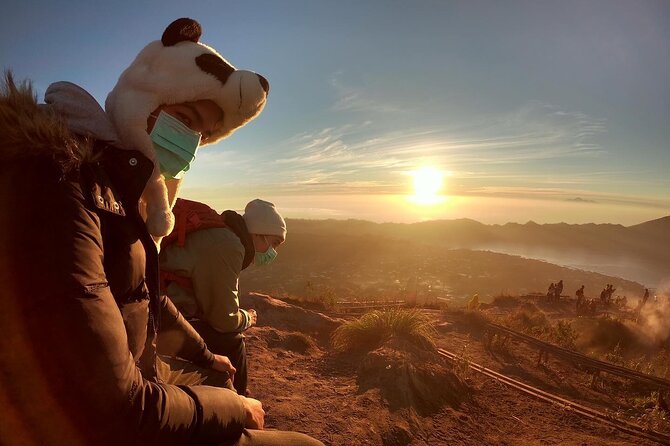 Private Mount batur Hiking and Natural Hot Springs - Breakfast on Top: Why Waiting for Sunrise Feels Like Part of the Trip