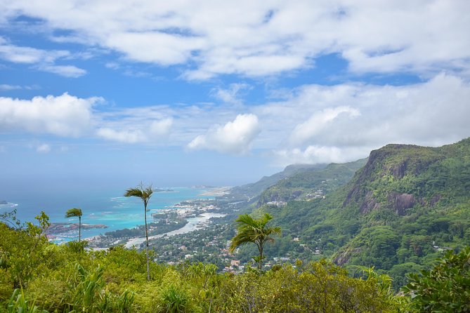Private Nature Trail (Hiking) (1-2 persons) - Price and what $226.26 per group actually buys